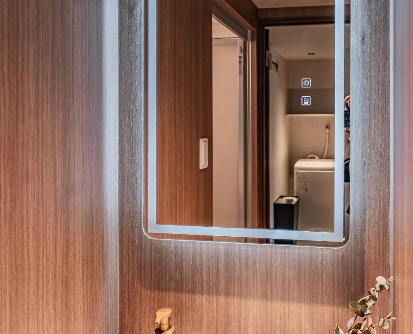 Lite House Kuromon III Apartment Osaka 0*,
